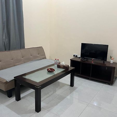 אבו דאבי Cozy Private Studio Apartment Near Airport מראה חיצוני תמונה