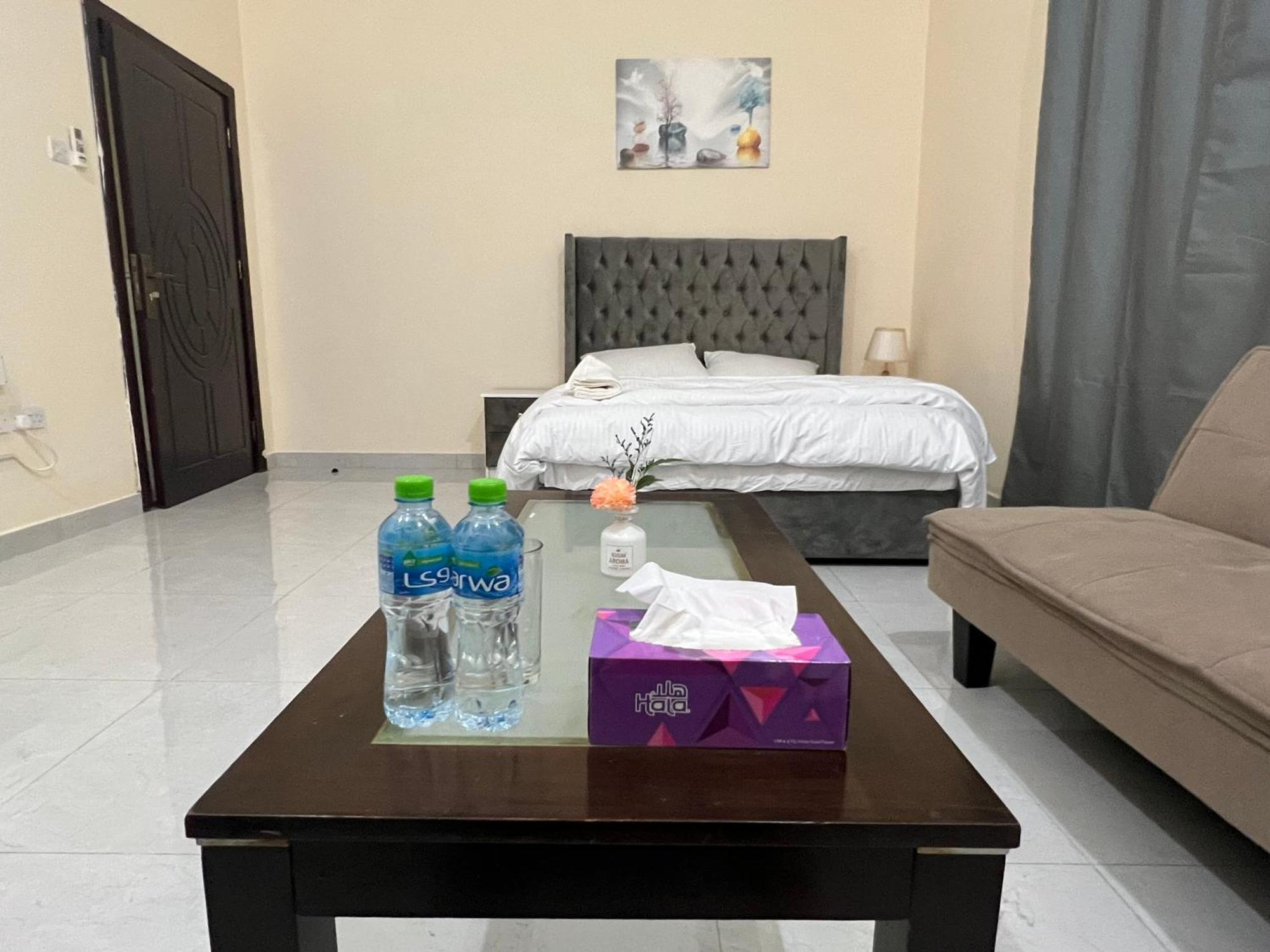 אבו דאבי Cozy Private Studio Apartment Near Airport מראה חיצוני תמונה